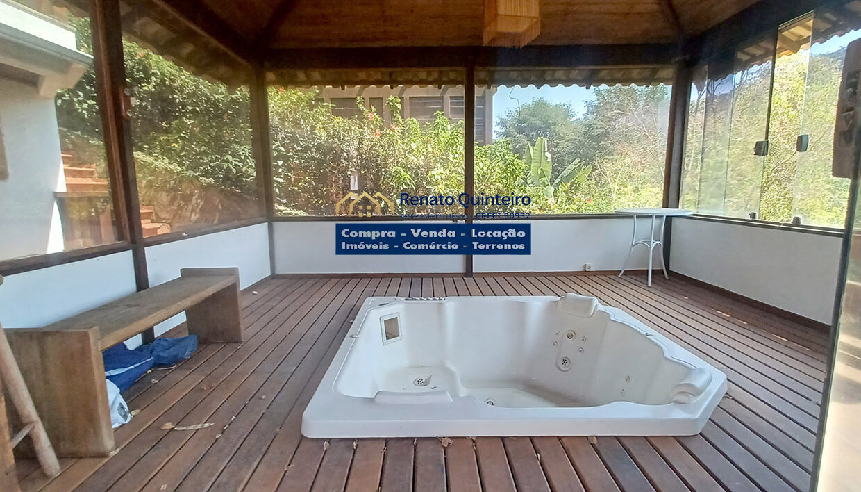 jacuzzi
