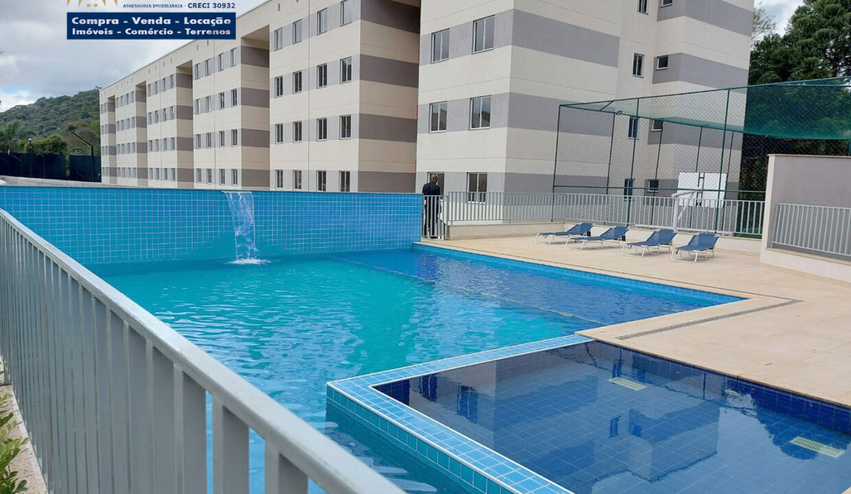 Piscina e blocos